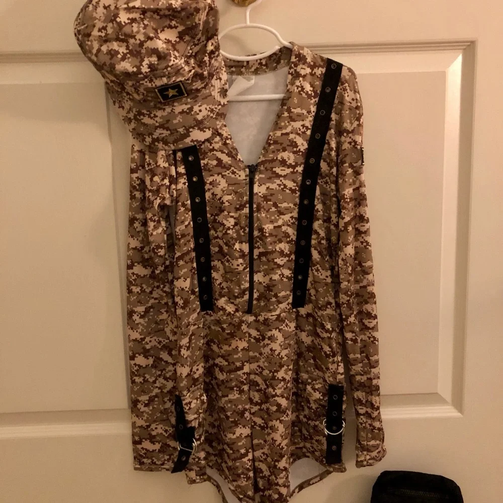 Girl’s Halloween Costume - Camo Military Romper with Hat and Fanny Pack.